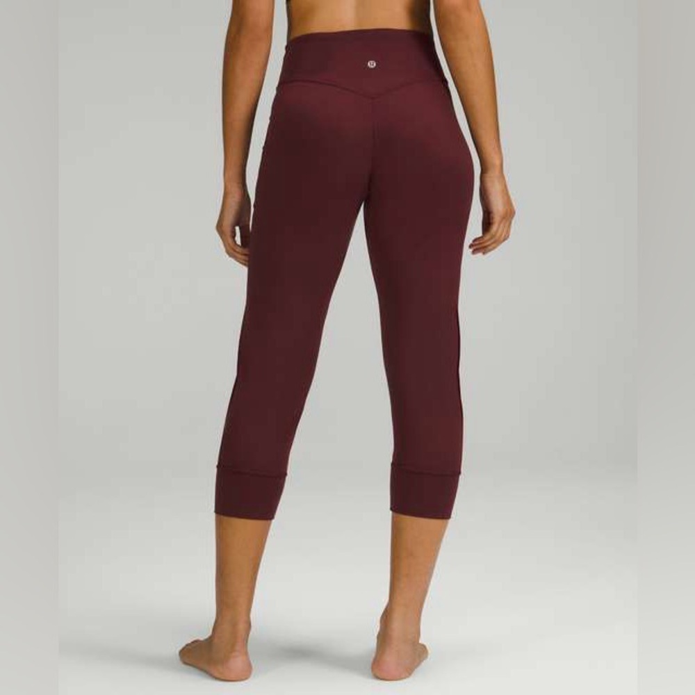 Lululemon Align High-Rise Cropped Jogger size 2
Mulled Wine - Picture 1 of 13